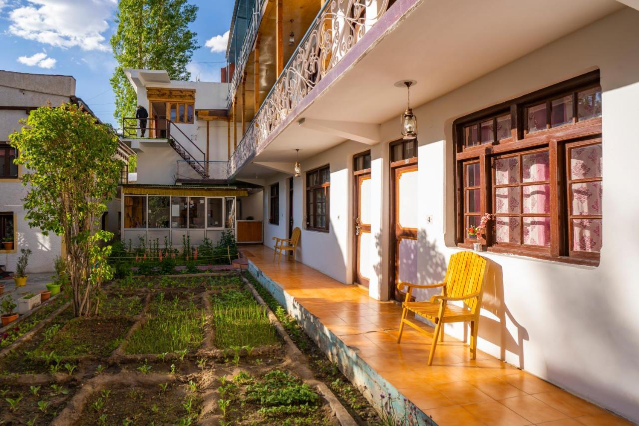 Rainbow Hostelier Leh Exterior photo